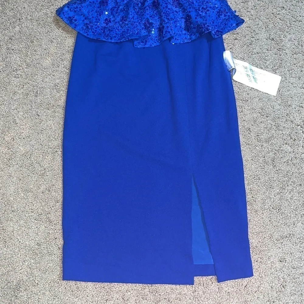 Dress the Population Arabella Floral Embellished Peplum Bodycon Electric Blue XS - Image 8