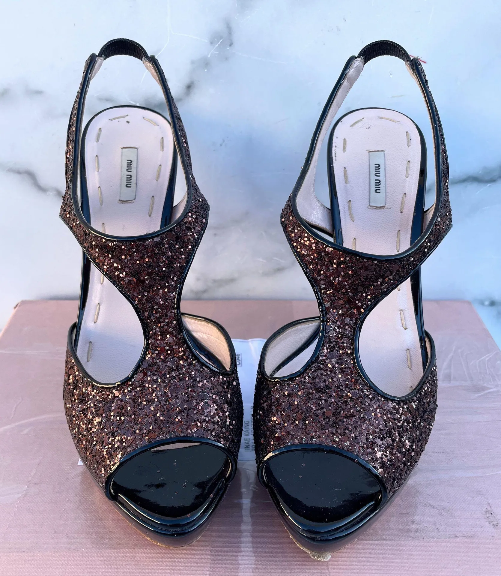 Miu Miu burgundy glitter vernice slingback T-strap sandal size IT 37 US 6.5 7 - Image 2