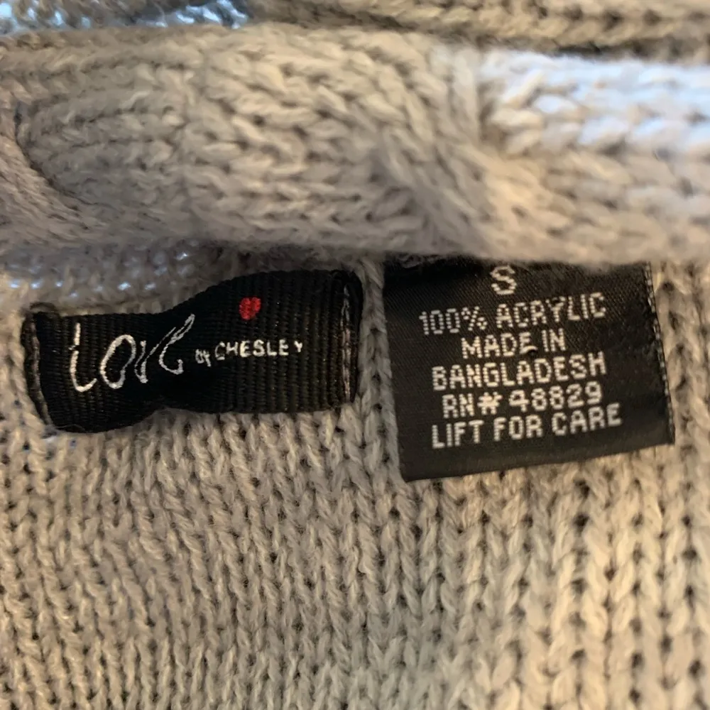 Comfy Cable Knit Sweater Gray Cardigan Love by Chesley Womens Small - Image 8