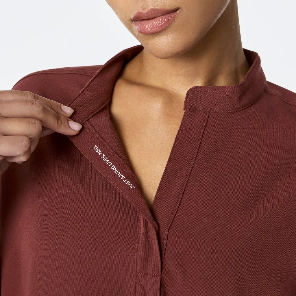 Figs Rafaela Oversized Longsleeve Scrub Top in Walnut, Size Large - Image 4