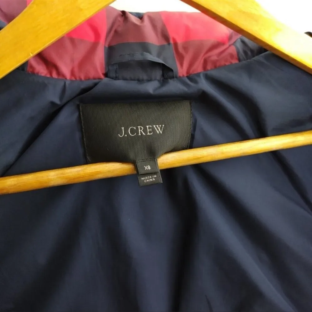 J Crew Excursion Quilted Puffer Vest Red Blue Buffalo Plaid Women's XS B0255 - Image 9