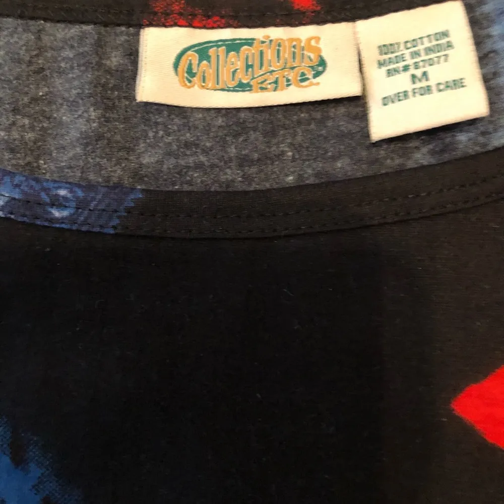 Womens COLLECTIONS ETC Patriotic America Shirt Size Medium 100% Cotton - Image 5