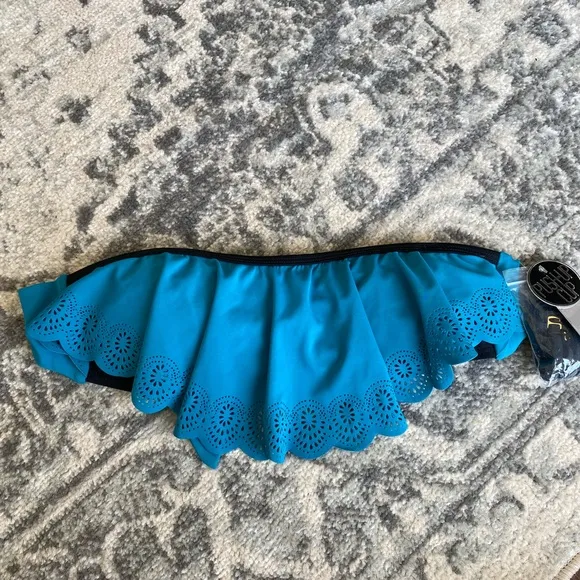 NWT Damsel bikini swim top▪️size S - Image 15