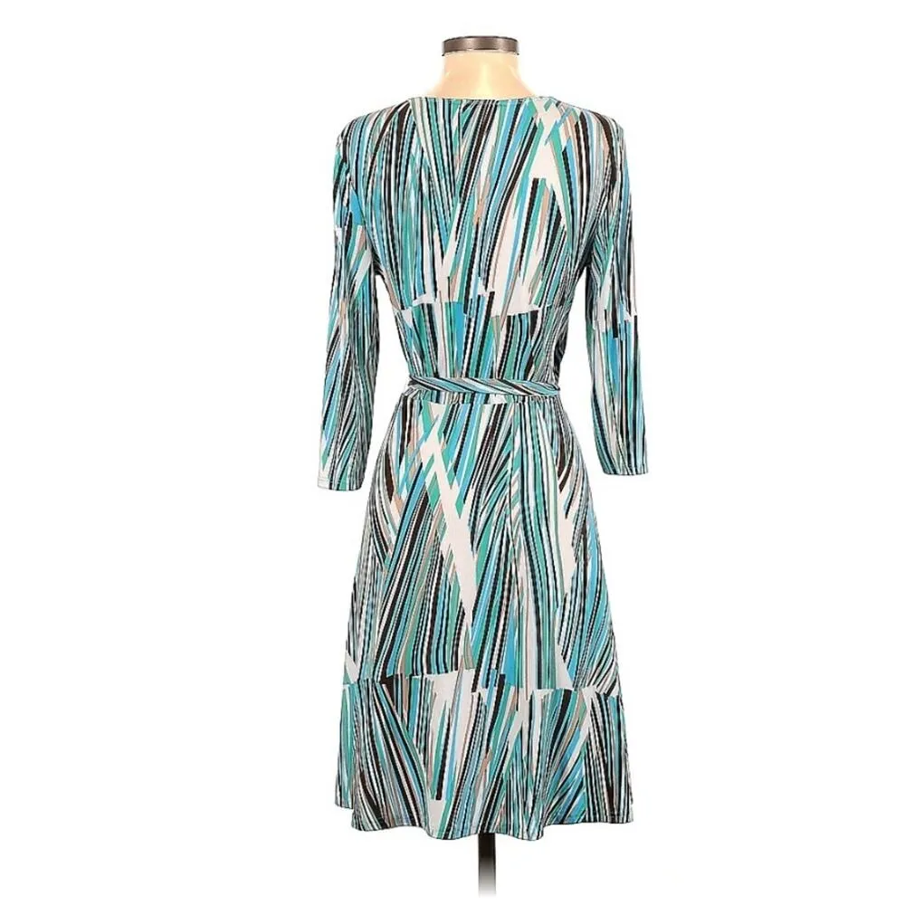 Max & Cleo Blue White Striped Knee Length Wrap Dress Womens Small Classic Preppy - Image 2
