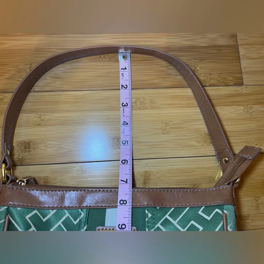 Tommy Hilfiger Womens Zip closure Sage Green Shoulder Bag Purse W/Inside Pockets - Image 14