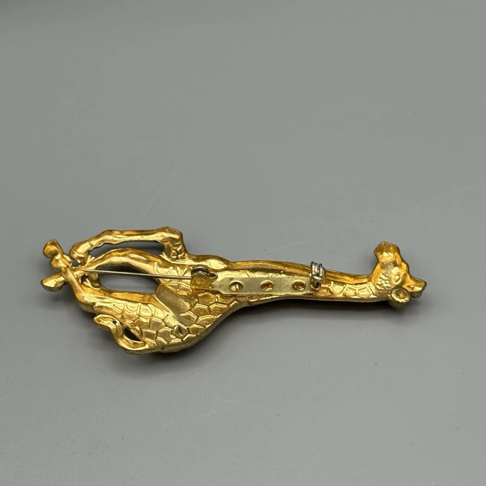 Vtg Gold Tone Giraffe Brooch Pendant Safari Wildlife Fashion Costume Jewelry Size 0 - Image 6