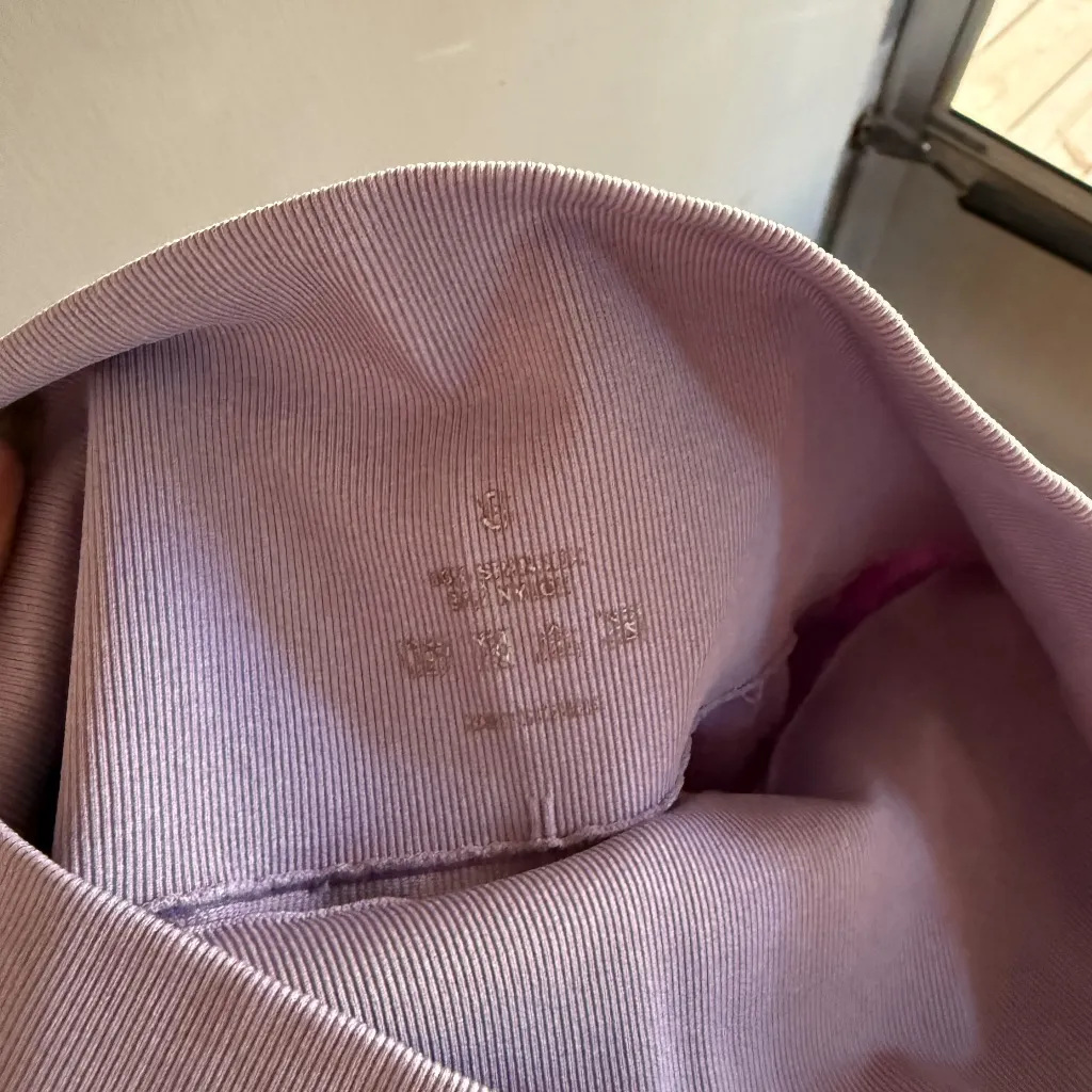 NVGTN Contour Seamless Shorts - Image 3