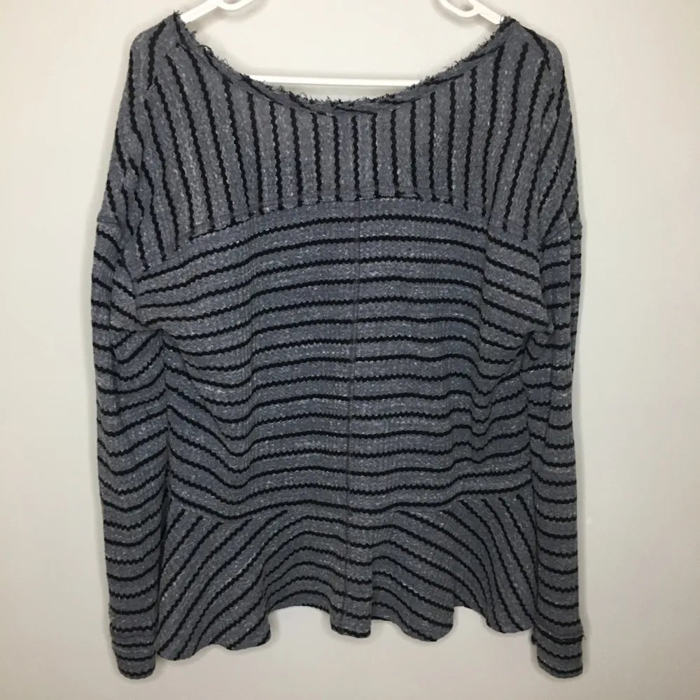 // WE THE FREE Blue-Gray Black Striped Peplum Waffle Knit Blouse Med - Image 11