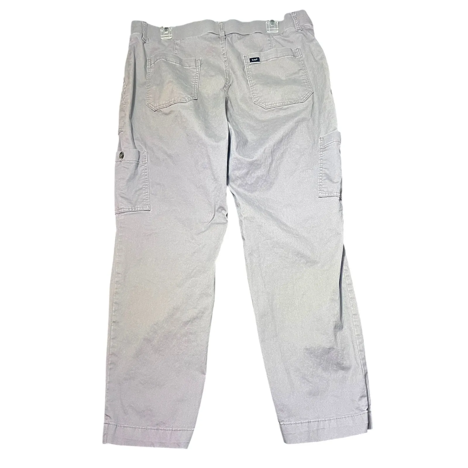 Lee Cargo Pants Womens 18 Short Gray Casual Stretch Pockets Comfy Outdoor Work - Image 3