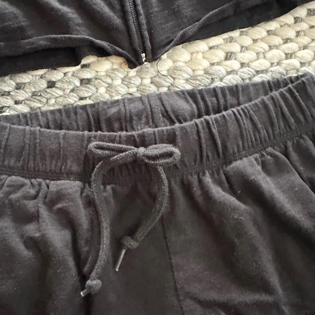 PINK Victoria's Secret Black Hoodie set  - Image 4