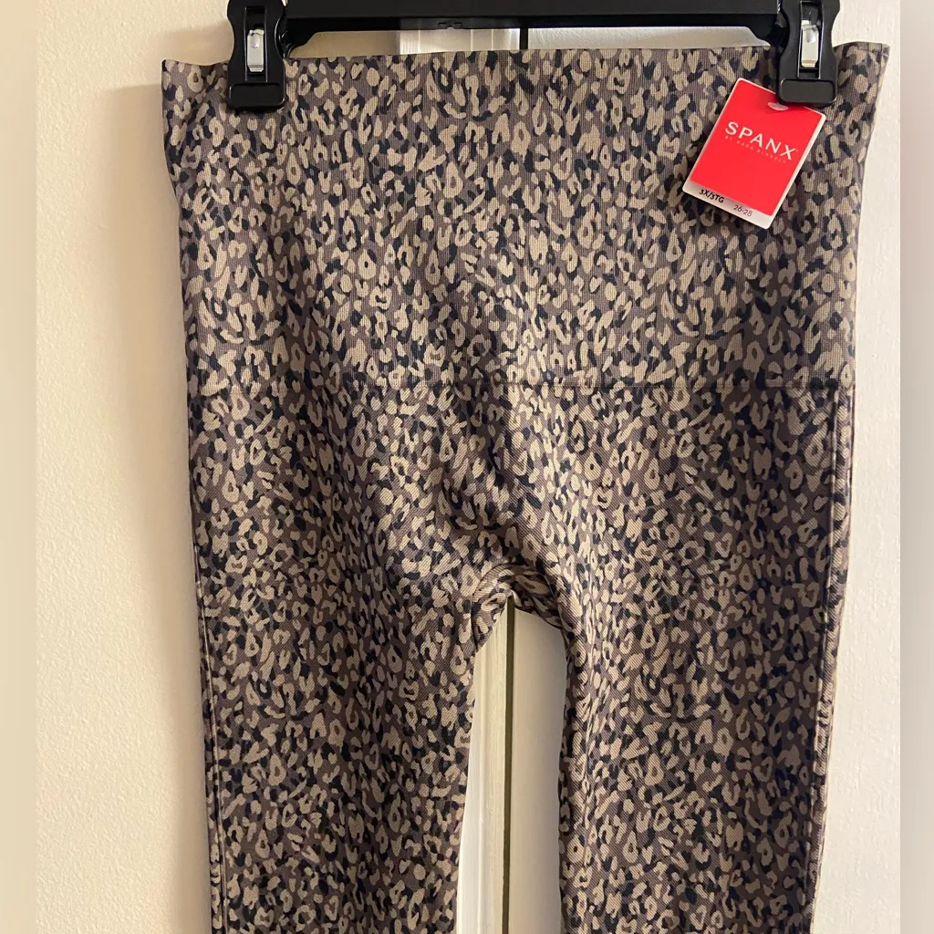 Spanx look at me now leggings animal print ankle length 1X NWT - Image 5