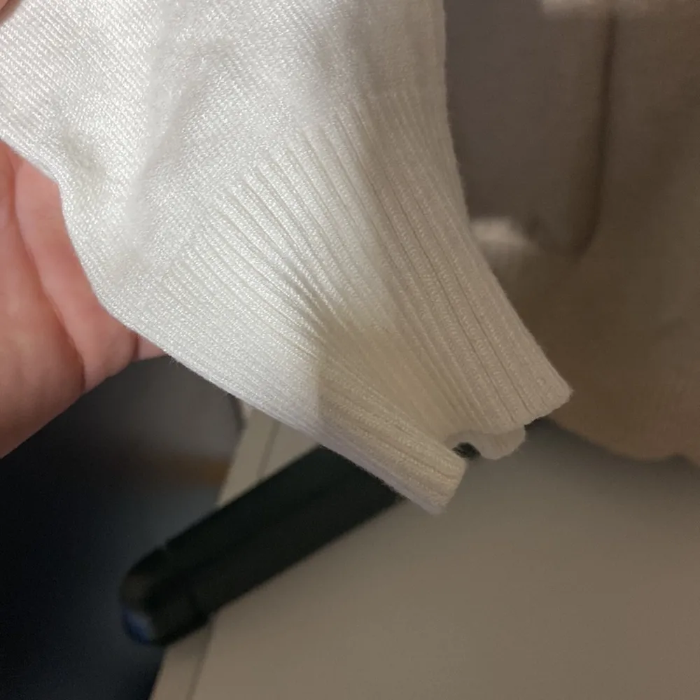 Calvin Klein long sleeve shirt - Image 3