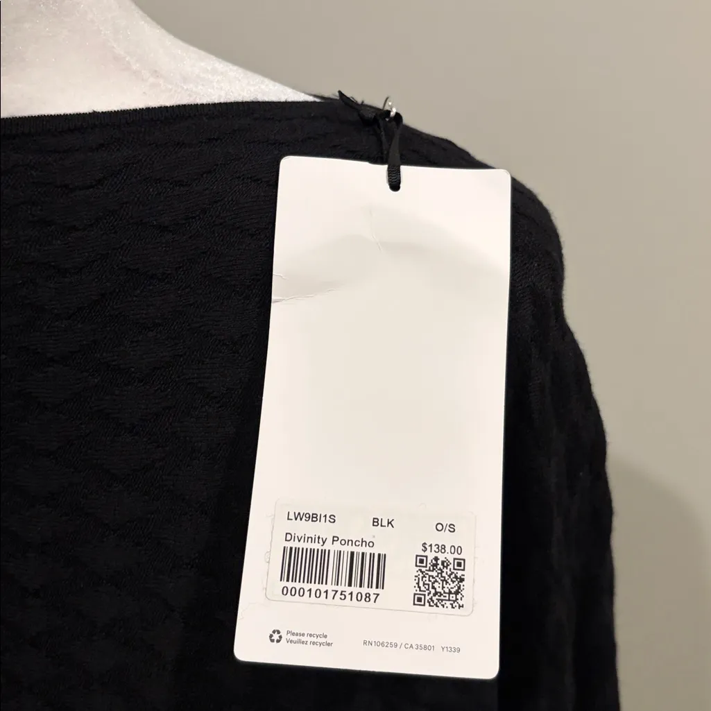 New With Tags Lululemon Divinity Poncho - Image 7