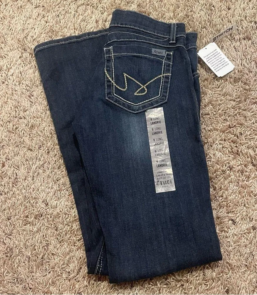 NWT Boot Cut Leg Cruel Denim Women’s Jeans Size 9 Long - Image 3