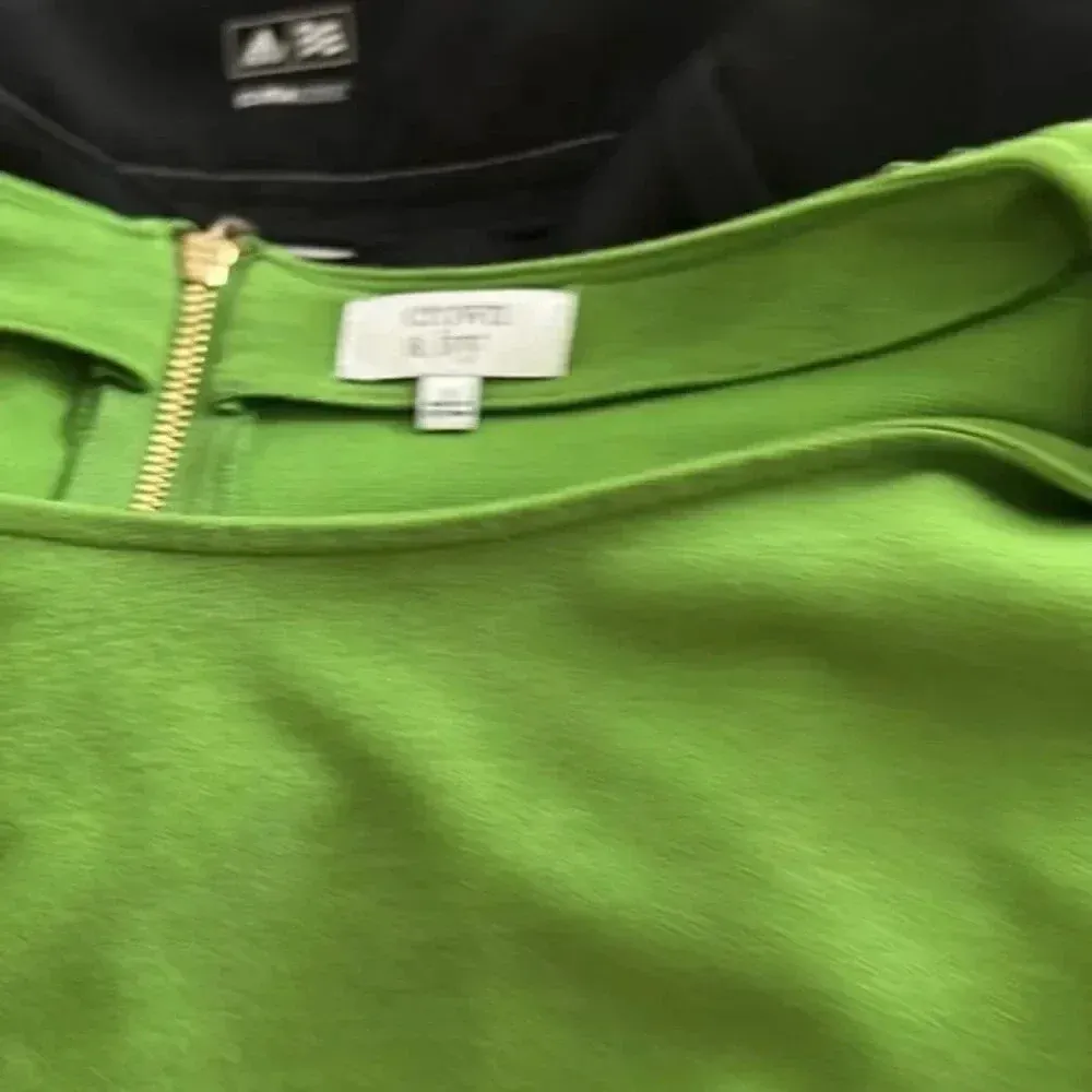 CROWN & Ivy Trumpet‎ Sleeves Shirt Size Small - Image 4