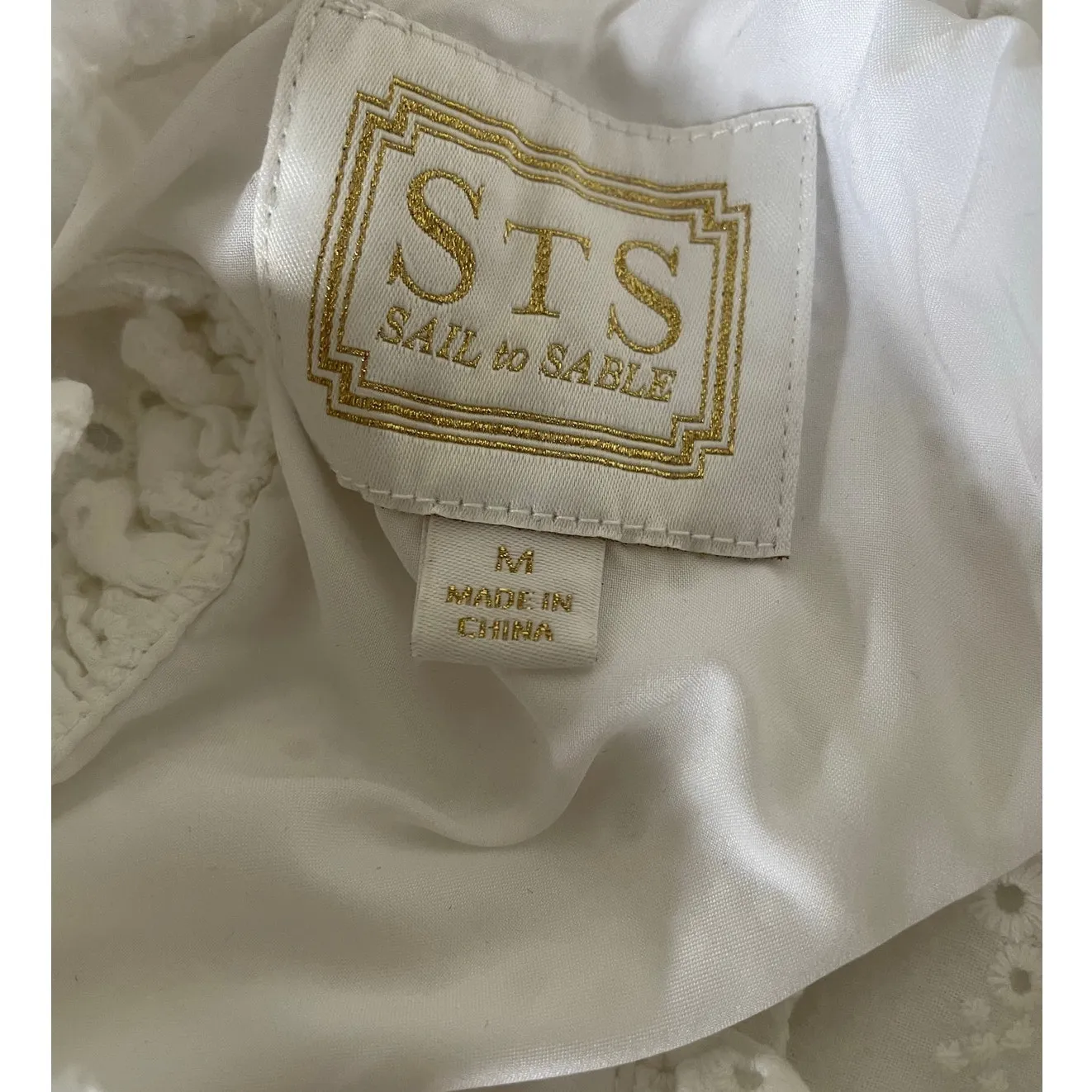 Sail to Sable STS White Eyelet Ruffle Sleeveless Shift Dress Size Medium - Image 8