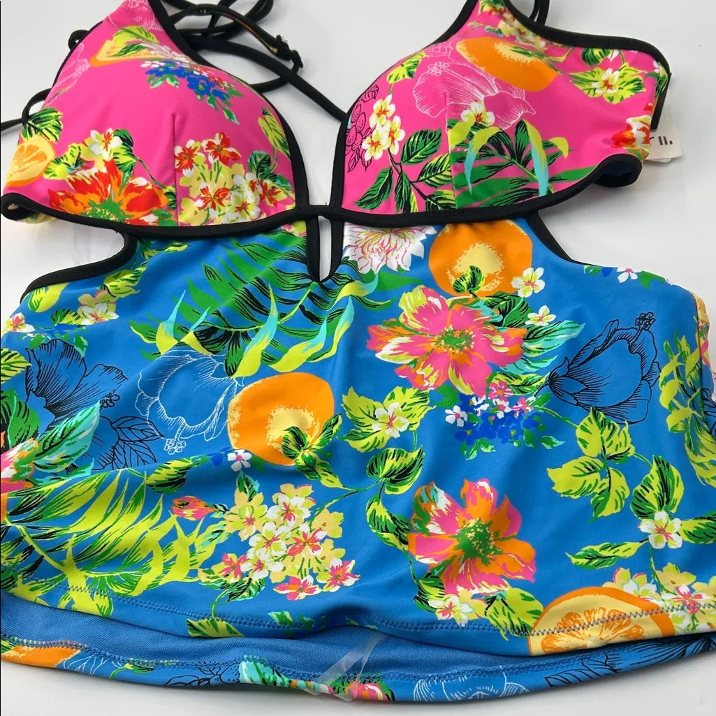 Floral Bikini Top with Black Trim - Image 13