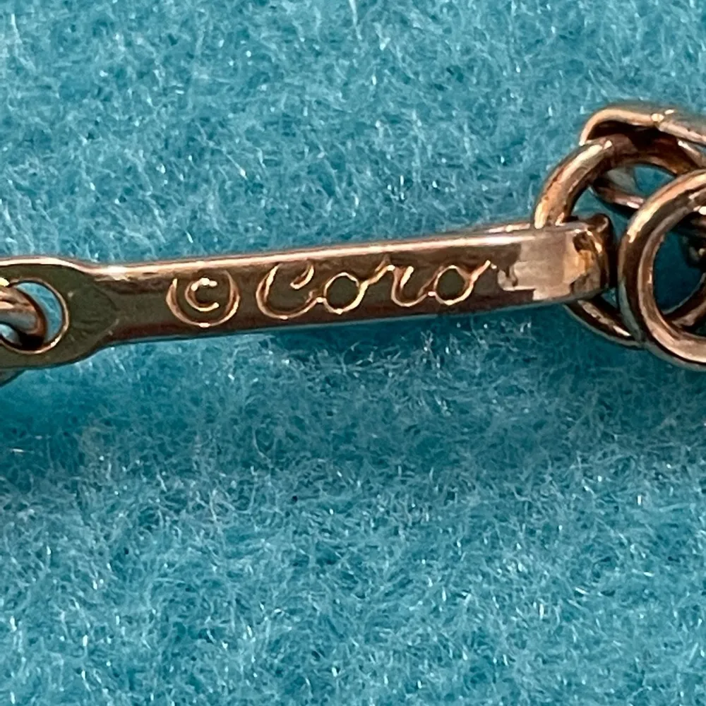 Coro Vintage Link Necklace - Image 2