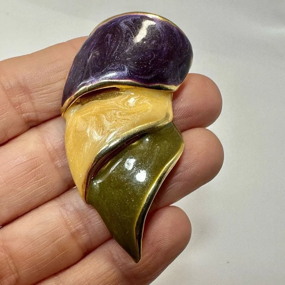 Purple yellow and green enamel brooch - Image 3