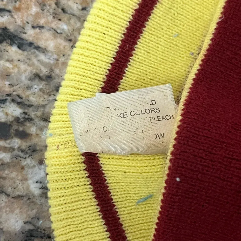 Gryffindor Beanie Winter Hat Striped Red Yellow Universal Studios Harry Potter - Image 6