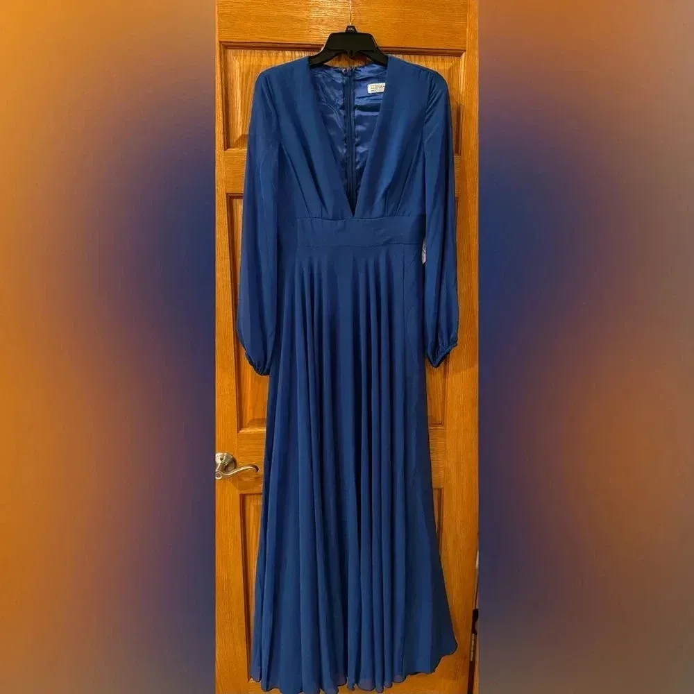 Mac Duggal Blue V-Neck Illusion Long Sleeve Chiffon Gown, 55682, Size 6 (NEW) - Image 7