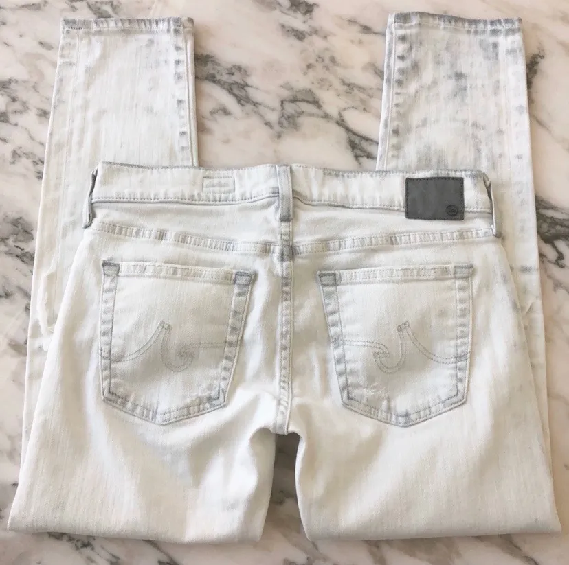 AG Adriano Goldschmied AG The Nikki Relaxed Skinny Crop Jeans - Image 3