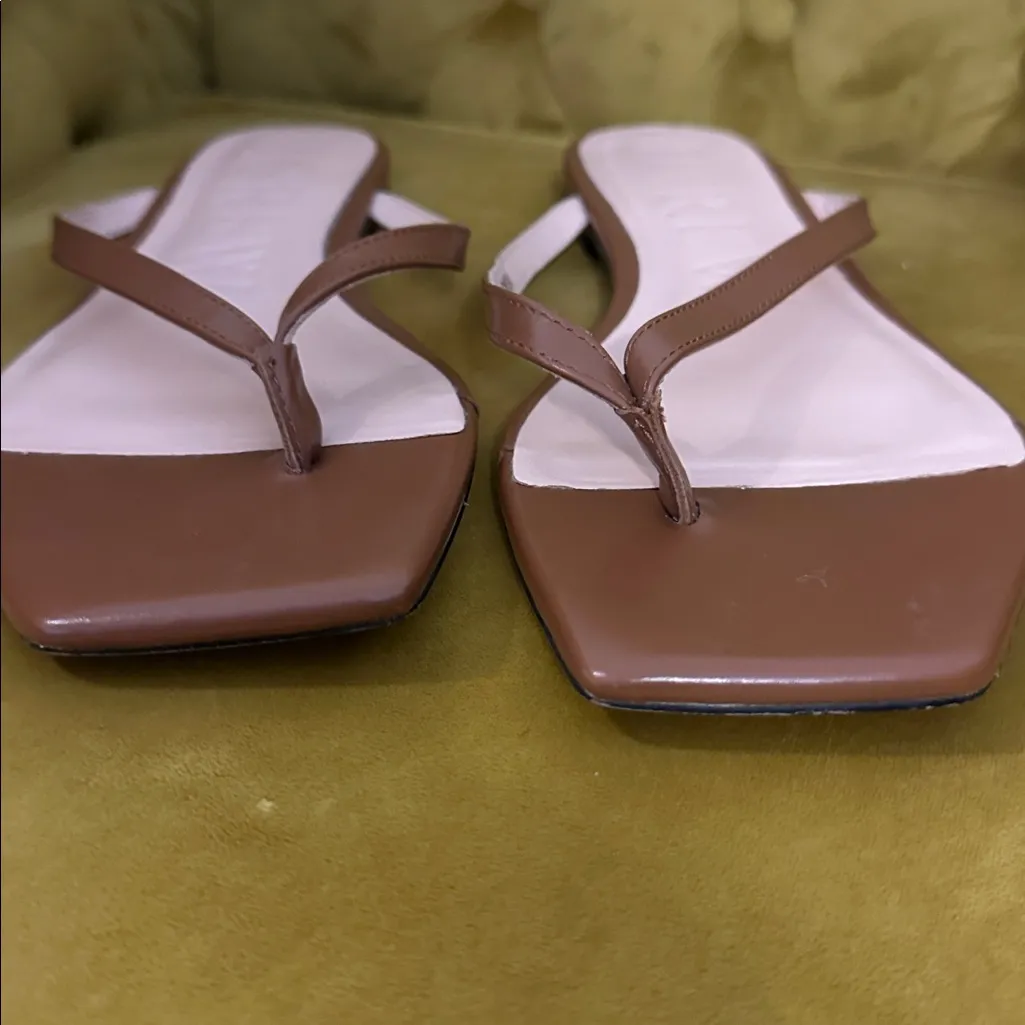 J. Crew Capri‎ In Leather Square Toe sandal Size 9 - Image 3