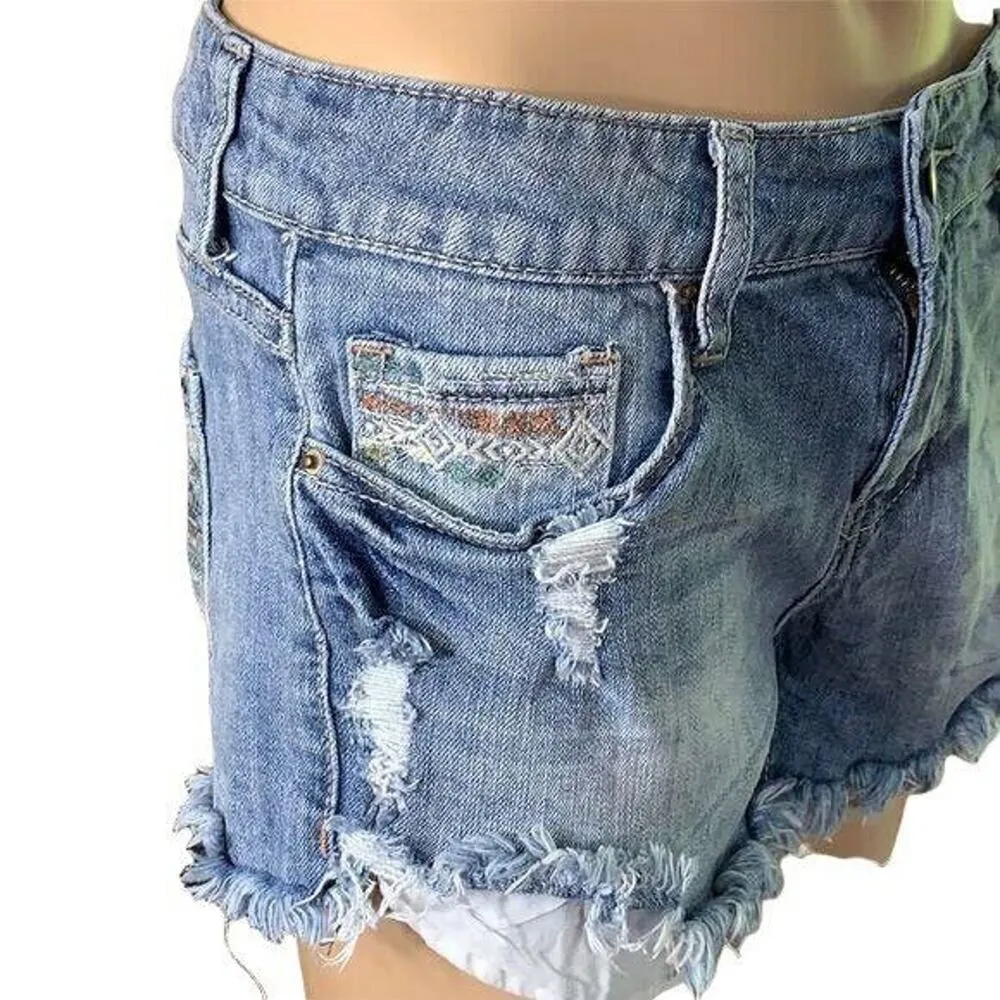 Rue21 Womens Denim Blue Jean Shorts Embroidered Cutoff Distressed Size 5 6 - Image 3