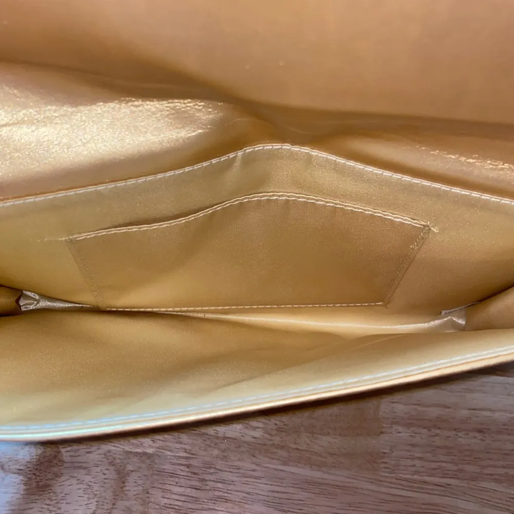 🎓 Pandora Gold Fold Over Clutch Purse - Image 6