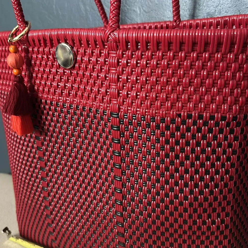 Vibrant Red Structured Tote Bag with Long Handles - Image 2