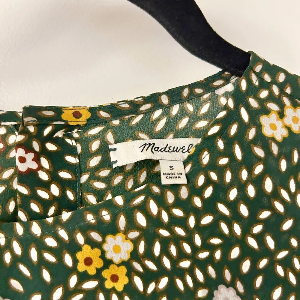 Madewell 100% Silk Button-Back Tie Tee in Dropleaf Floral in Forest Green Size S - Image 7