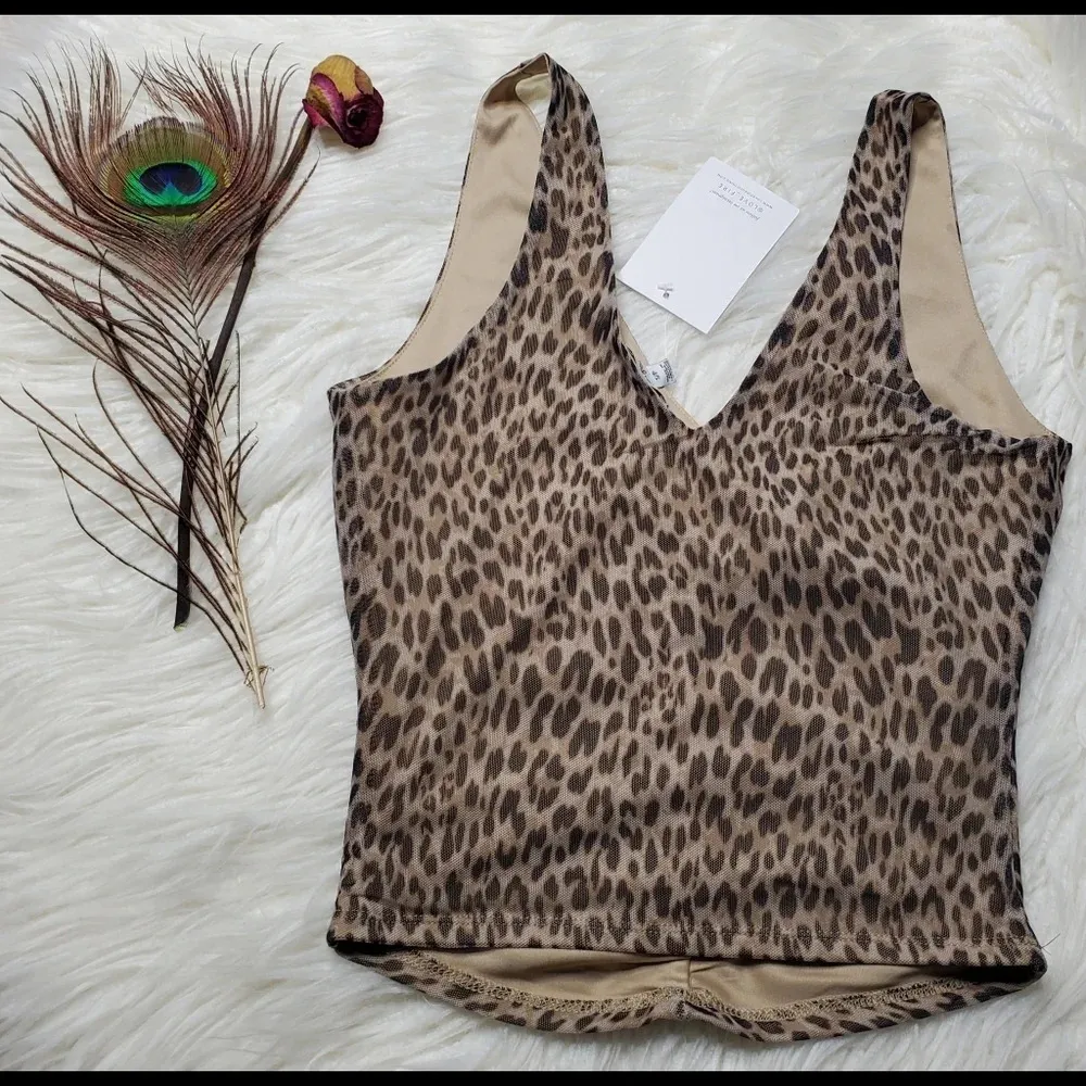 Love, Fire Leopard Croptop Brown - Image 5
