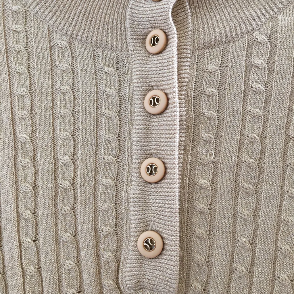 FINAL MARKDOWN Shimmery Drapers and Damon’s knit top petite med Size undefined - Image 3