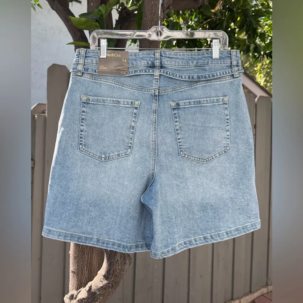 NEW Style & Co High Rise Belted Denim Shorts Women’s Sz 14 - Image 3