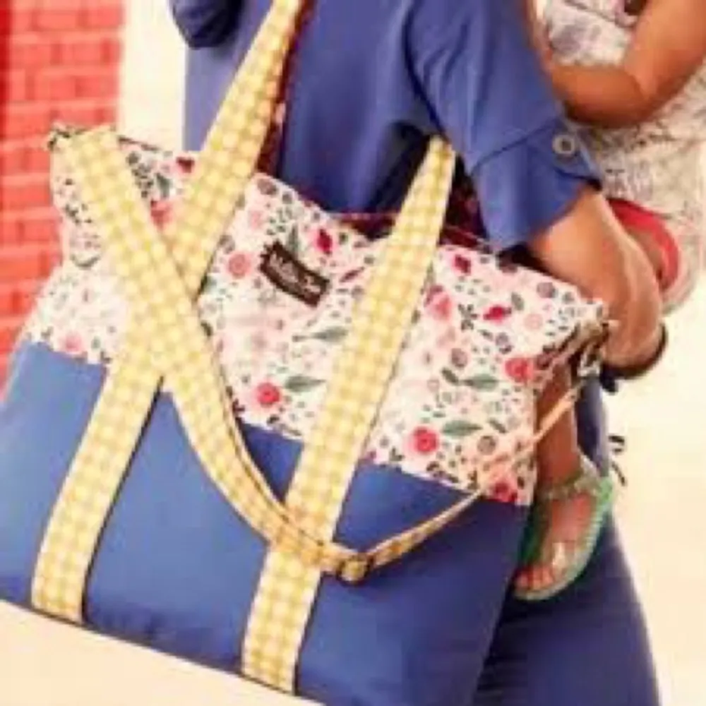 Matilda Jane Going Somewhere Large Tote- Like New - Image 3