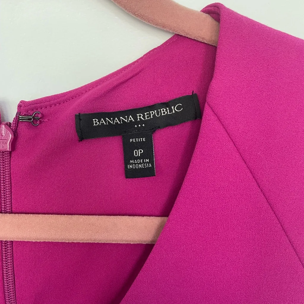 Banana Republic Fuchsia Sleeveless Midi Dress - Image 3