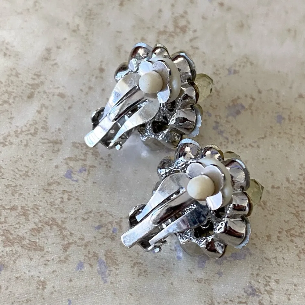 Vintage Aurora Borealis Clip On Earrings - Image 8