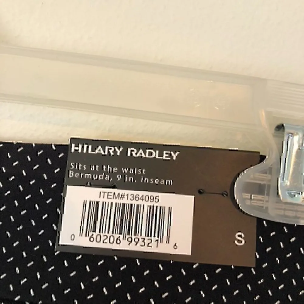 NEW NWT HILARY RADLEY Navy Blue Printed Pull On Stretch 8" Bermuda Shorts Small - Image 8