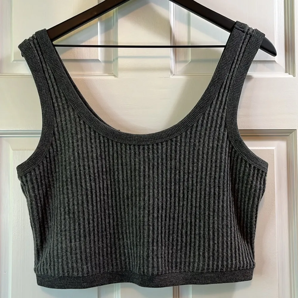 NWT UpWest Ribbed Cropped Sweater Tank - Image 3
