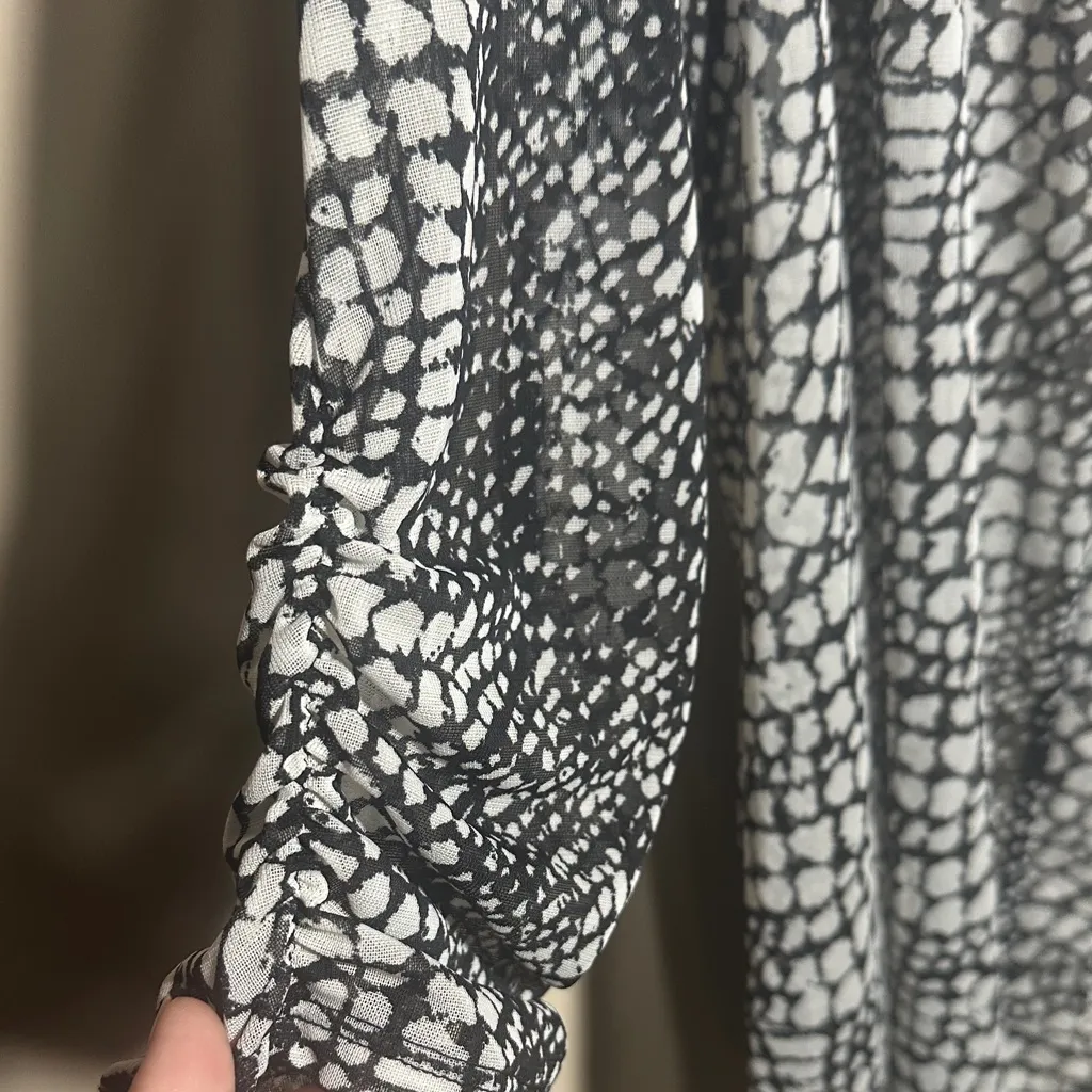 Susan Graver Black White Sheer Cardigan | Medium - Image 4