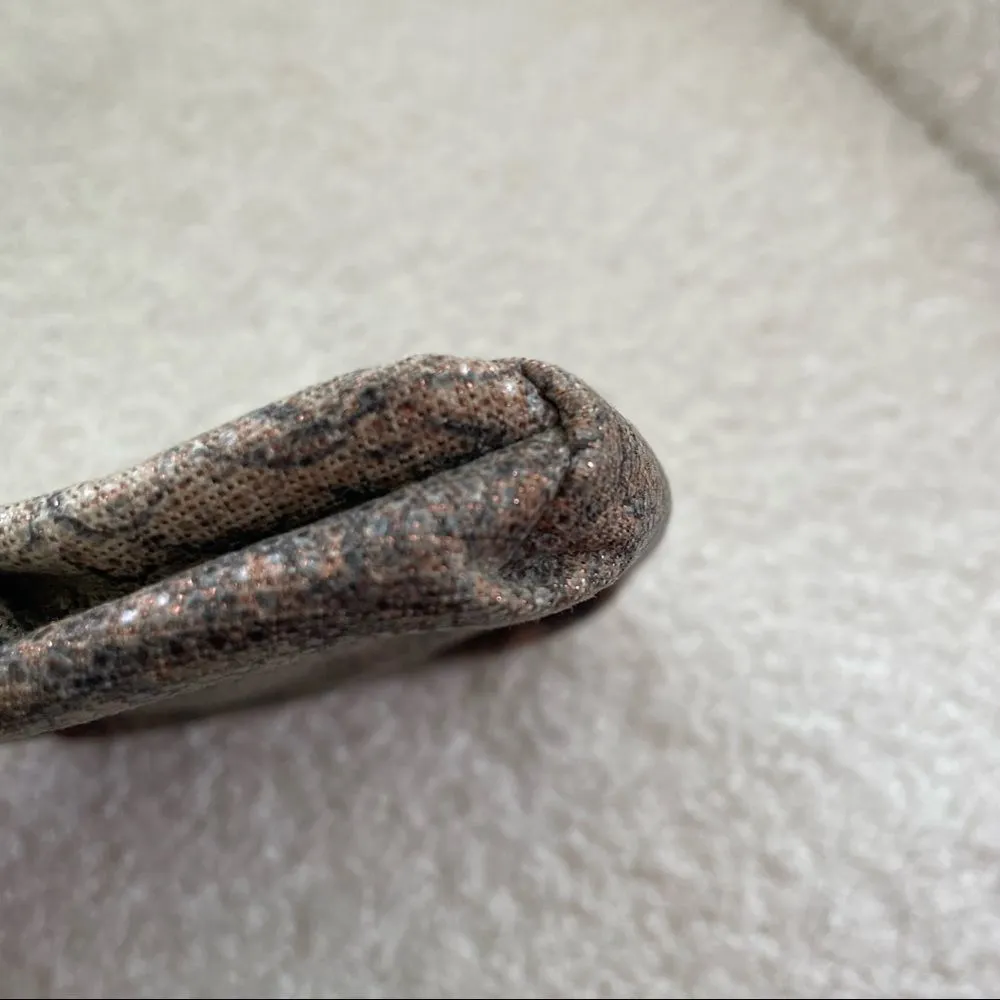 Roberto Cavalli Animal Print Coin Purse Clamshell Opening Kiss Lock Closure - Image 8