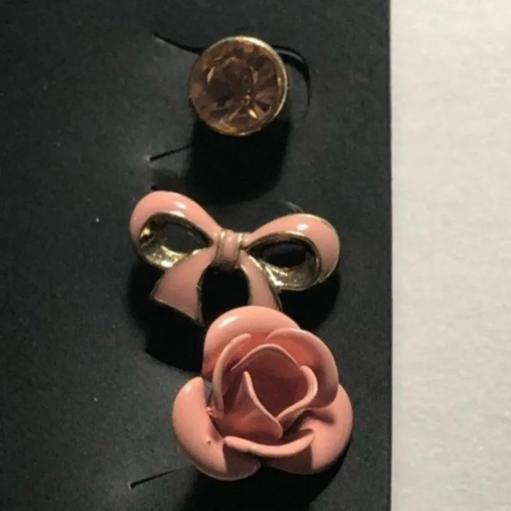 Forever 21 Fashion Jewelry Bow and Flower Earring Set - Image 4