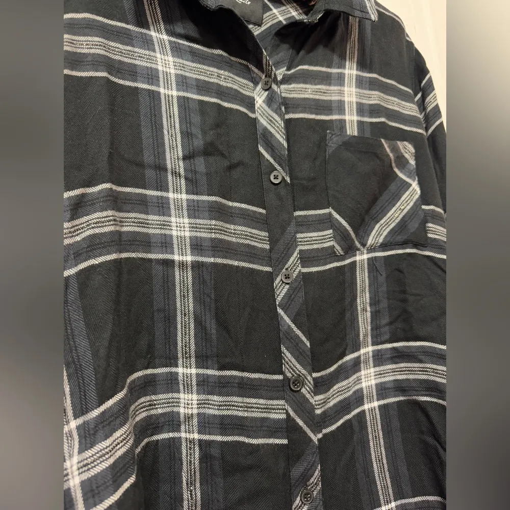 RAILS Hunter Plaid Shirt Medium Metallic Threading - Image 6