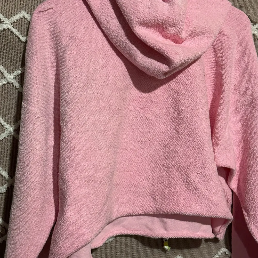 Cute Pink Barbie Crop Sweatshirt Beaded Sweater Size L - Image 5