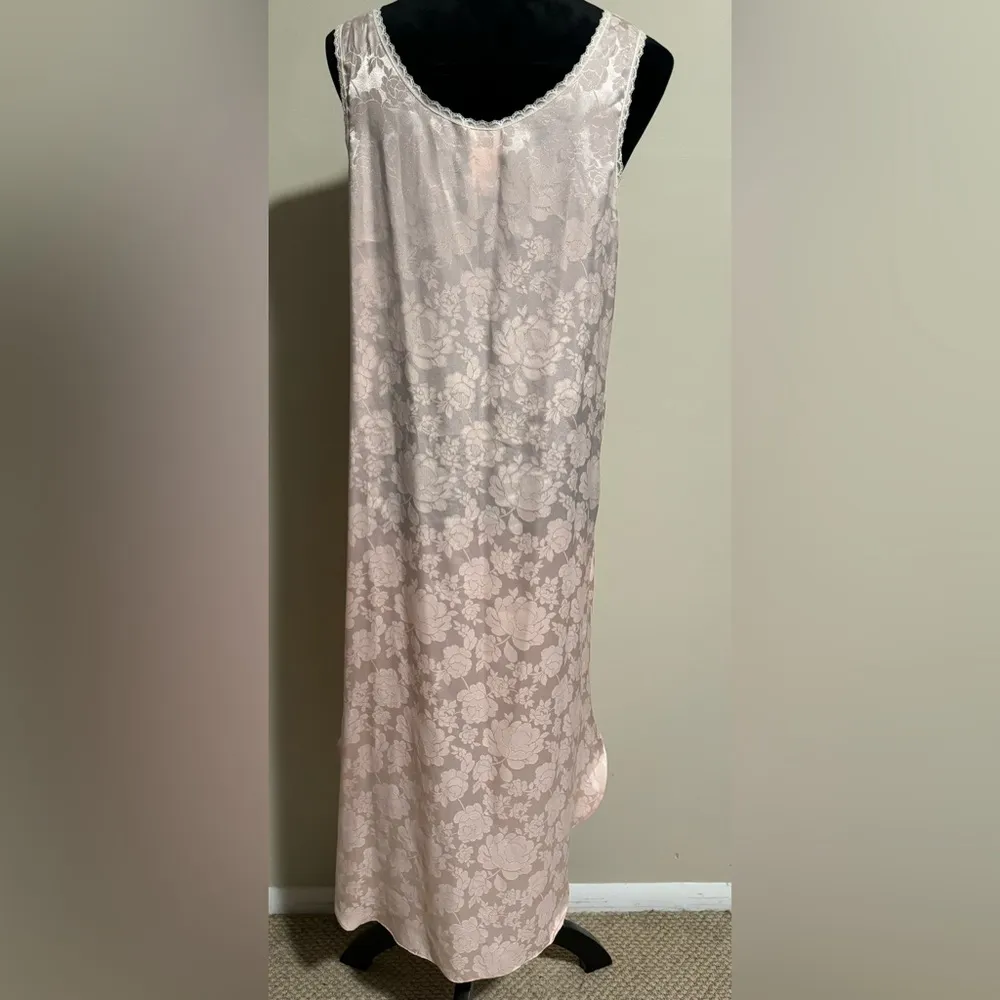 EUC Eve Stillman Pink and White Floral Lacy Nightgown size large - Image 3