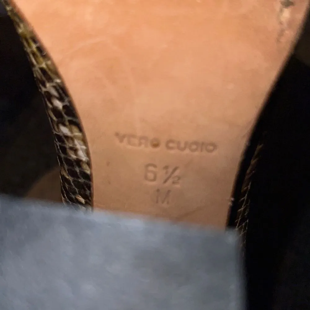 ✨ Bernardo Snake Skin Chunk Heel ✨ - Image 7