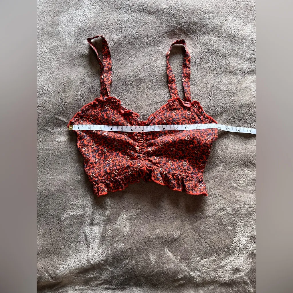 BOG COLLECTIVE Floral Ruched Ruffle Crop Tank Top Women’s Sz Small EUC Red - Image 7