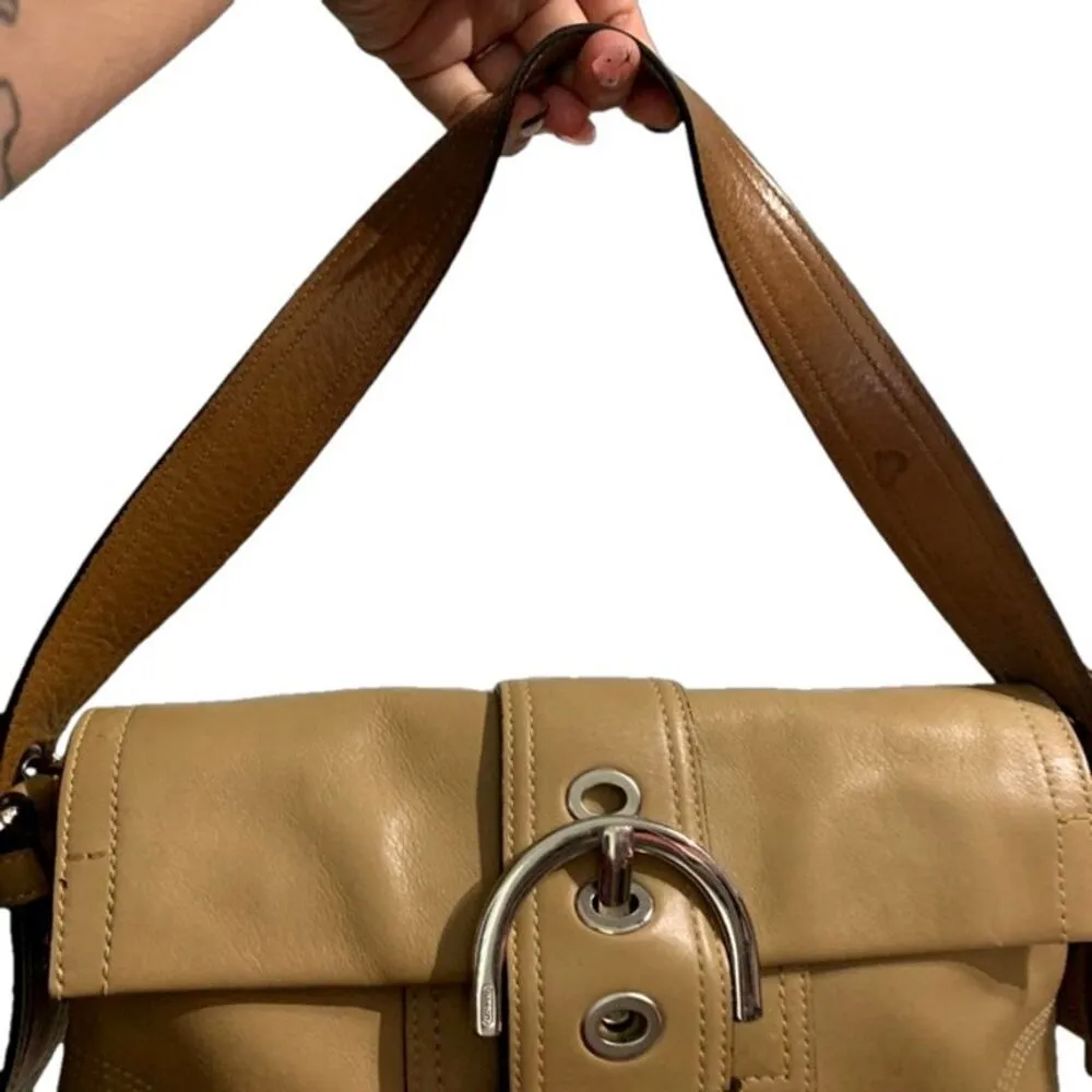 Vintage COACH Y2k Soho Saddle Tan Flap Shoulder Bag - Image 9