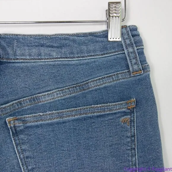 NEW Madewell 10" High-Rise‎ Skinny Crop Jeans in Bradfield Wash, 28 - Image 17