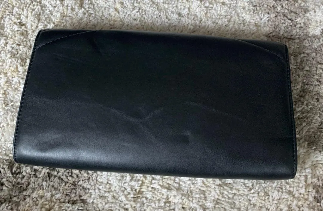 Black Quilted Stud Envelope Clutch Crossbody - Image 4